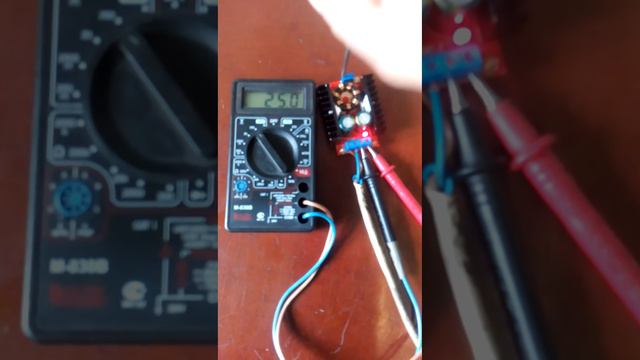 150 Вт DC-DC Повышающий Преобразователь 10-32 В до 12-35 В 6A смотреть онлайн