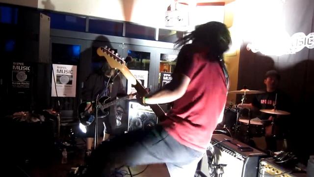 아폴로18(Apollo18)-Magnolia (Focus Wales 2013 @Yales, Wales) смотреть онлайн