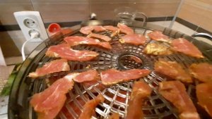 мясные чипсы в домашних условиях.