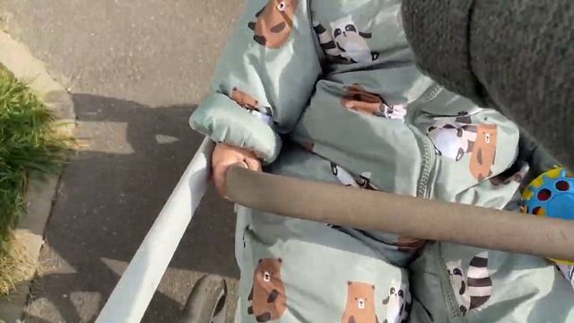 Будни с малышом 9 месяцев?УЖАСНЫЙ КРИЗИС РОСТА?НИЧЕГО НИ ЕСТ, НИ СПИТ?ШОПИНГ | ПРОГУЛКИ С МУЖЕМ смотреть онлайн