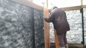 Продолжаем строительство сарая для овец