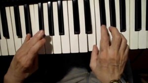 Учимся играть на пианино двумя руками.#Гамма Си минор