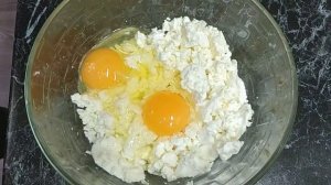 Пошаговый рецепт творожного торта с консервированными ананасами. Очень вкусный и полезный десерт.
