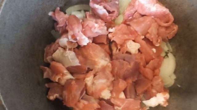 Рецепт овощей с мясом🥣