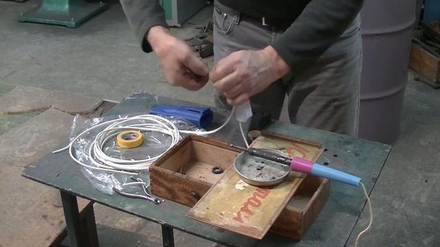 Улучшаем освещение мастерской. Самый экономичный способ...