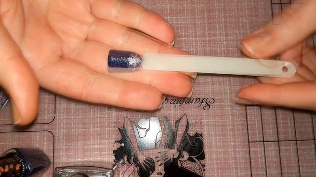 Два простых стемпинг - дизайна смотреть онлайн