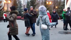ЗА БЕЛЫМИ МЕТЕЛЯМИ!???/ТАНЦЫ В ПАРКЕ ГОРЬКОГО ХАРЬКОВ ДЕКАБРЬ 2021