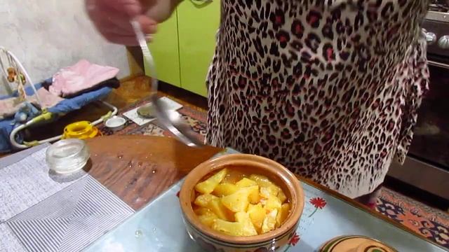 щи. и жаркое в горшочках. смотреть онлайн