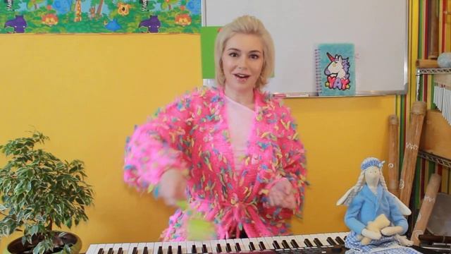 Музыкальная разминка. Ритмика. смотреть онлайн