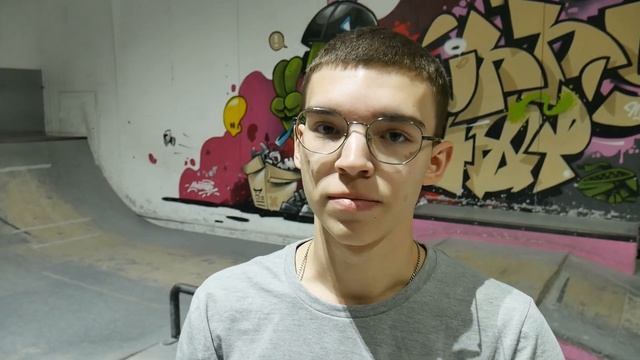 Трюки на колпинге ?.От Инструктора Никиты Сацкевича. Крытый скейт парк BunnyHop Москва. смотреть онлайн