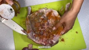 Жареная курица в духовке. Домашняя курочка с хрустящей корочкой. Вкусно и просто! Вот это Кухня!