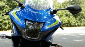 2018 Suzuki GSX-R125 Details and exhaust sound