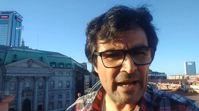 CON FERNÁNDEZ EN CHINA EN OTRO COSTOSO VIAJE Y SIN CFK, MASSA CELEBRÓ EL 17 DE OCTUBRE CON KICILLOF смотреть онлайн