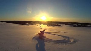 Хороший день, чтобы выгулять Ларвен