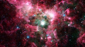 Космос - Заставка для ТВ - Космический полет к облаку туманности