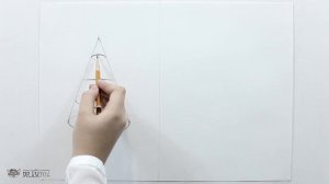 DrawFox. Рисунок карандашом для начинающих. Урок 2-1. Построение геометрических фигур с кривизной.