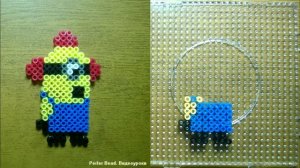МИНЬОН №12 из термомозаики Perler/Hama Beads. Урок 19 | Perler Beads Minions Tutorial