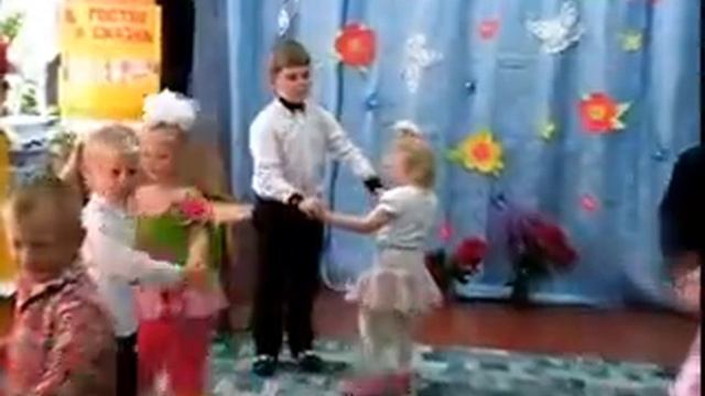 Беклемищи. Выпускной в школе. 2012 смотреть онлайн