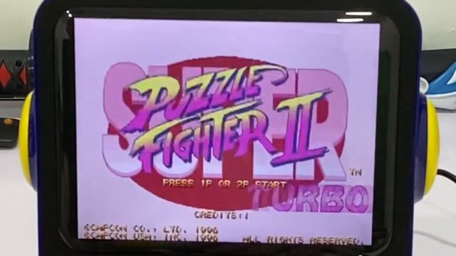 Retro Station Tron : Capcom X Street Fighter Review