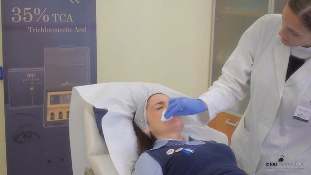 Peel Touch Пилинг на основе ТСА смотреть онлайн