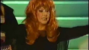 Алла Пугачева    Бумажный змей Витебск 2000 год