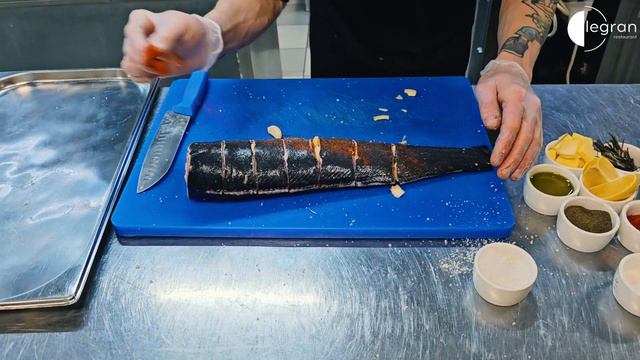 Кларий запечённый в духовке