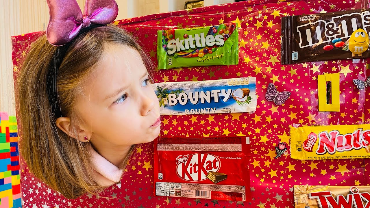 Полина и Папа веселые игры Для Детей с игрушечным Автомат Candy смотреть онлайн