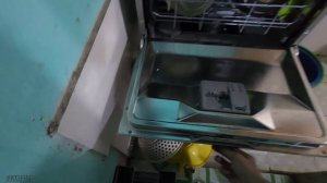 Test viên rửa Finish Powerball Power All In 1 Max với máy rửa bát 6 bộ BOSCH SKS68BB008 Serie 6