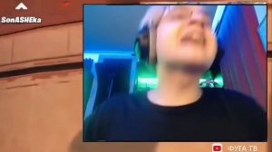 Я иду по улице словно чумачечий