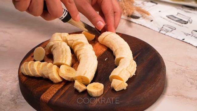 Пирог вкуснее торта: с яблоками, бананами и орехами!