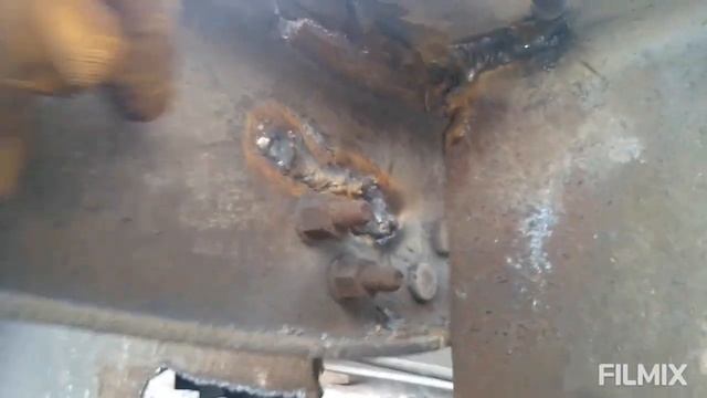 Лопнула рама. Все проблемы Schmitz из-за амортизаторов. Чернигов d-tolik 26.09.22 смотреть онлайн