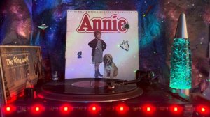 Annie (Original Motion Picture Soundtrack) - Side 2