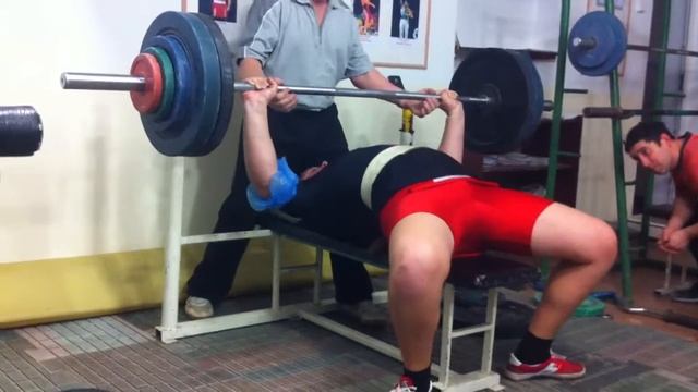 Жим лежа 125кг смотреть онлайн