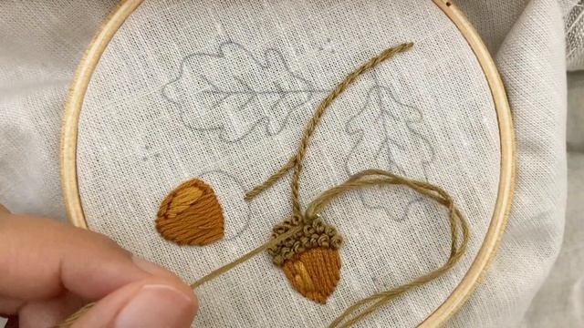 Hand embroidery for beginners - FREE Autumn Pattern - Acorn