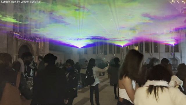 London City Walk, Northern Lights at Guildhall, Borealis by Dan Acher. City of London, City Walk. 4 смотреть онлайн