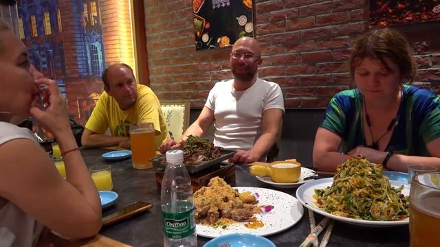 Китай. (г. Мишань ) Кафе смотреть онлайн