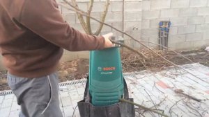 Branch chopper- Bosch AXT rapid 2200