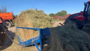Размотчик рулонов сена и соломы - тестирование.