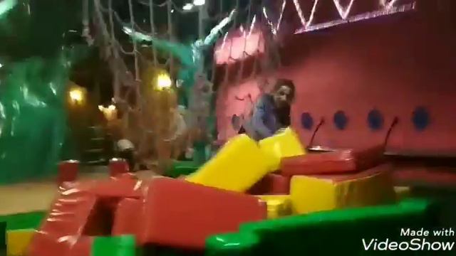 Vlog: днюха Карины))Посмотри до конца очень весело)))если вам нрав такие видосики + в коменты))) смотреть онлайн