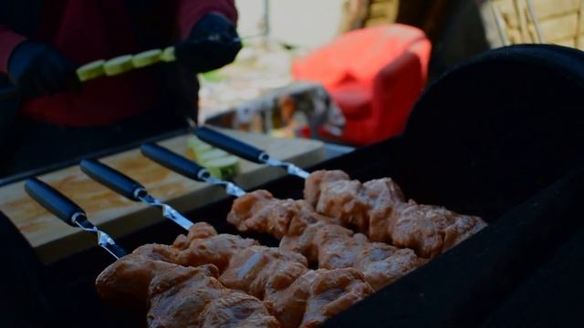 КУРИНЫЕ КРЫЛЬЯ НА МАНГАЛЕ. ВСЕ ГЕНИАЛЬНОЕ ПРОСТО. ДЕЛИКАТЕС МОЕЙ ЮНОСТИ смотреть онлайн