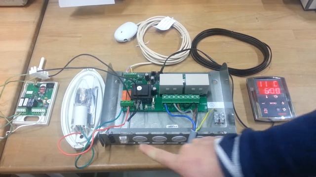 Videonávod zapojení GSM modulu od Finské sauny смотреть онлайн