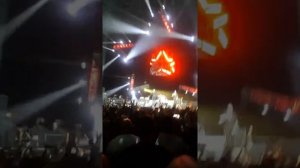 БОЛЬШАЯ девочка Сиси Кейтч))