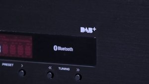 Yamaha radio pojačalo R-S202D - Yamaha zvučnici NS F51