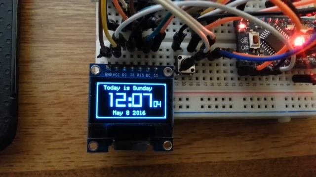 0.96 SPI 128X64 OLED Display Arduino Clock Temperature Humidity DHT22