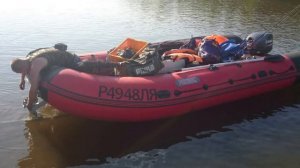 Ладога. Посейдон 520. Погрузка на прицеп с воды.