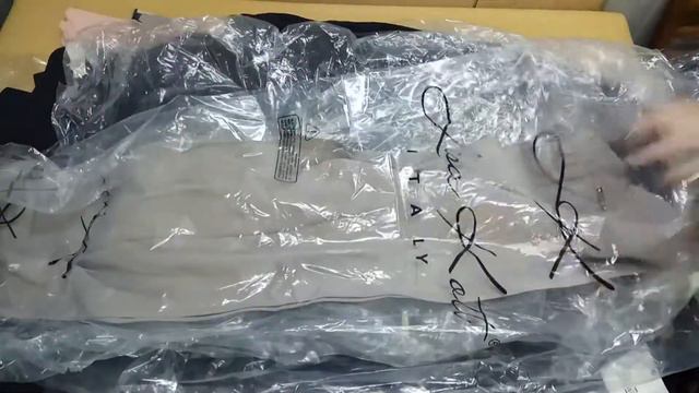 Lisa Kott весенний женский сток оптом. Лот 10 смотреть онлайн