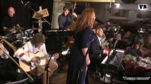 Ирина Сурина — "Грустить не надо"