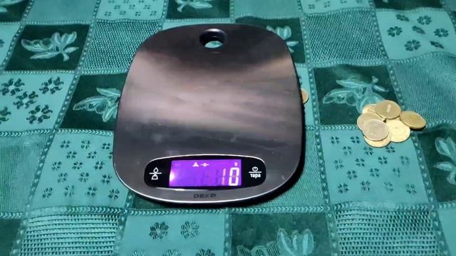 Сколько 10-и рублёвых монет влезет в лоток? смотреть онлайн