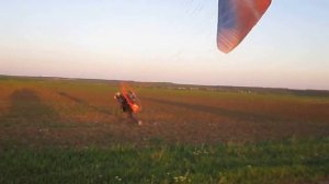 Параплан с мотором.взлет