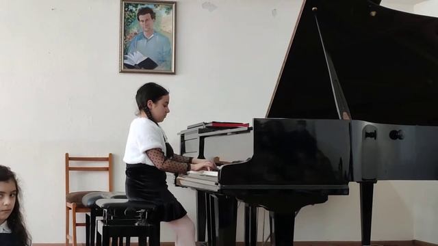 Առաջին բեմելը. Skipping Rope (Скакалка) смотреть онлайн